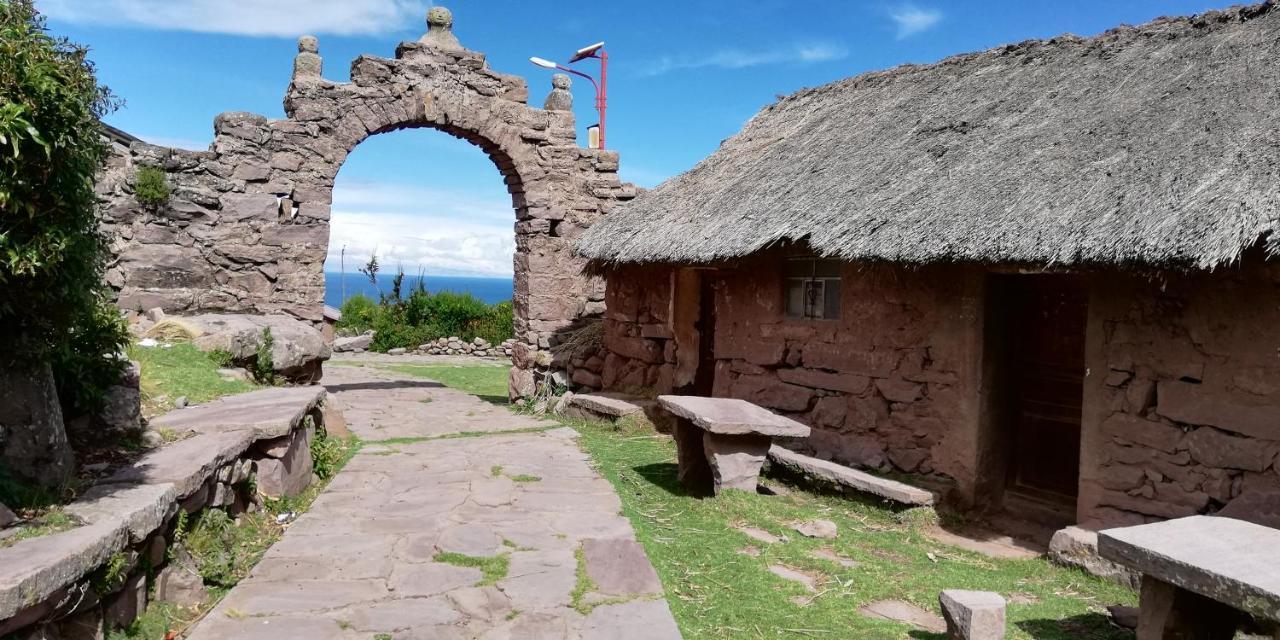 Taquile Hospedaje Mario Huillanopampa Екстер'єр фото