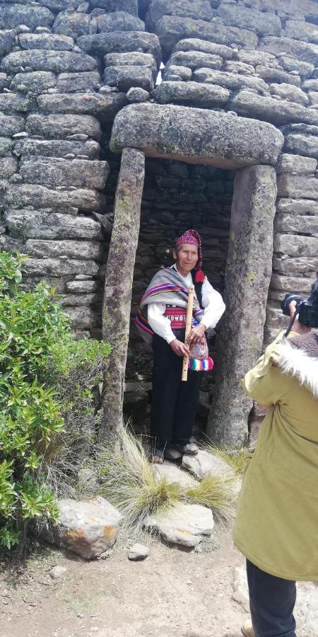 Taquile Hospedaje Mario Huillanopampa Екстер'єр фото