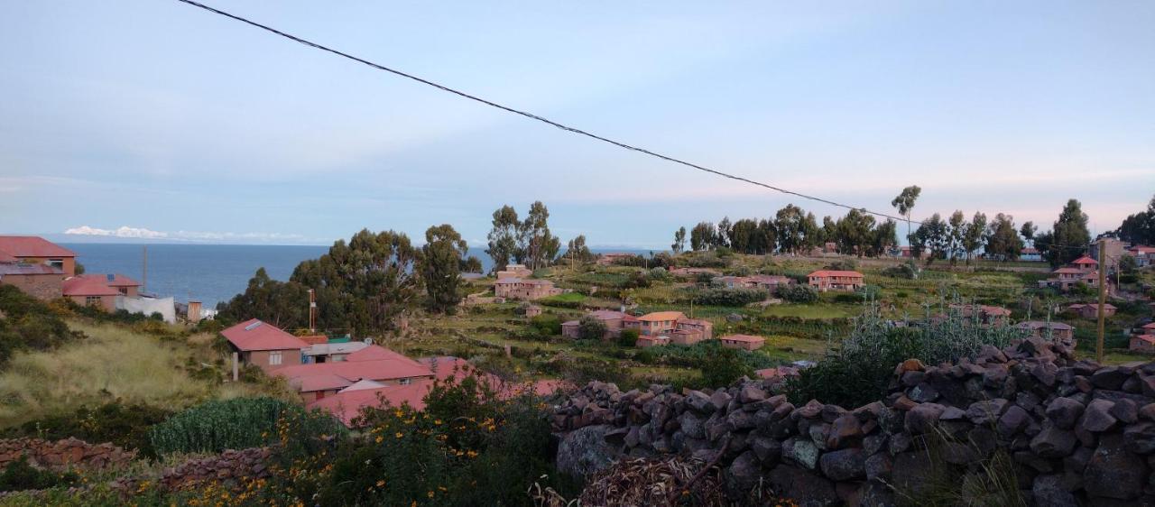 Taquile Hospedaje Mario Huillanopampa Екстер'єр фото