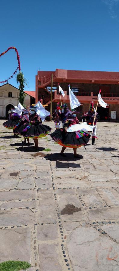 Taquile Hospedaje Mario Huillanopampa Екстер'єр фото