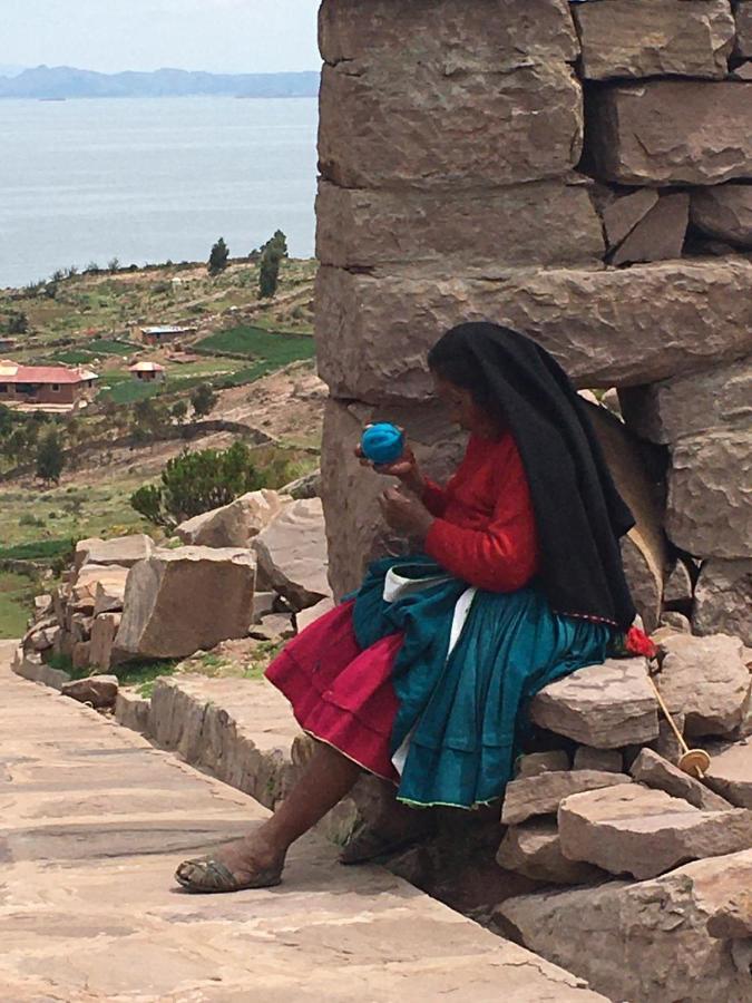 Taquile Hospedaje Mario Huillanopampa Екстер'єр фото